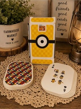 Source Unknown Yellow Minions Playing Cards - Despicable Me 3